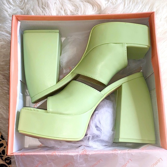 Peep Toe Chunky Sole Platform Block Heels